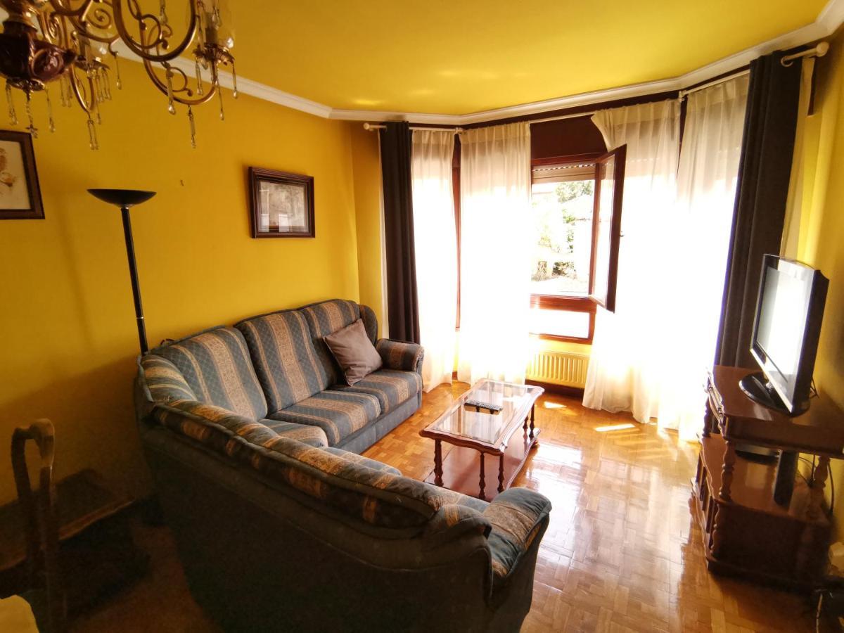 Ferienwohnung Piso Amplio Y Luminoso, La Pomar Langreo Exterior foto